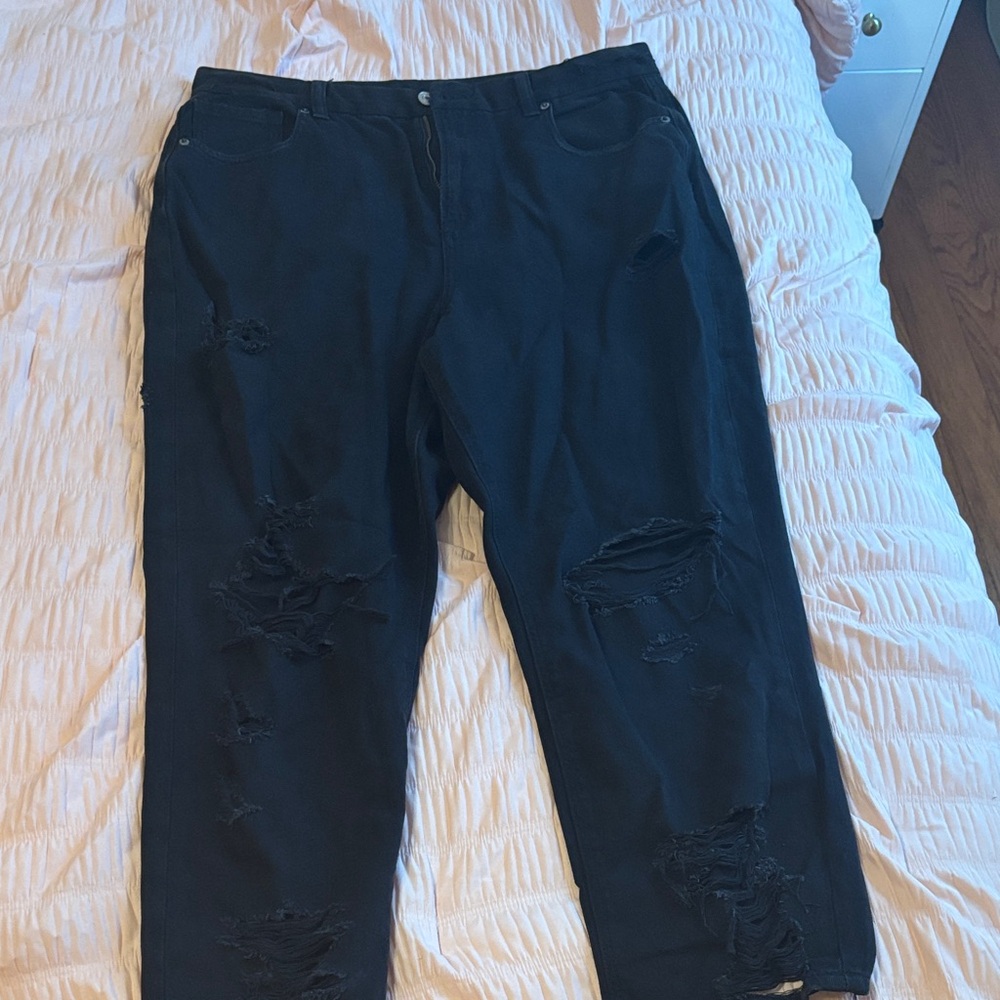 American Eagle Outfitters Black ripped jeans